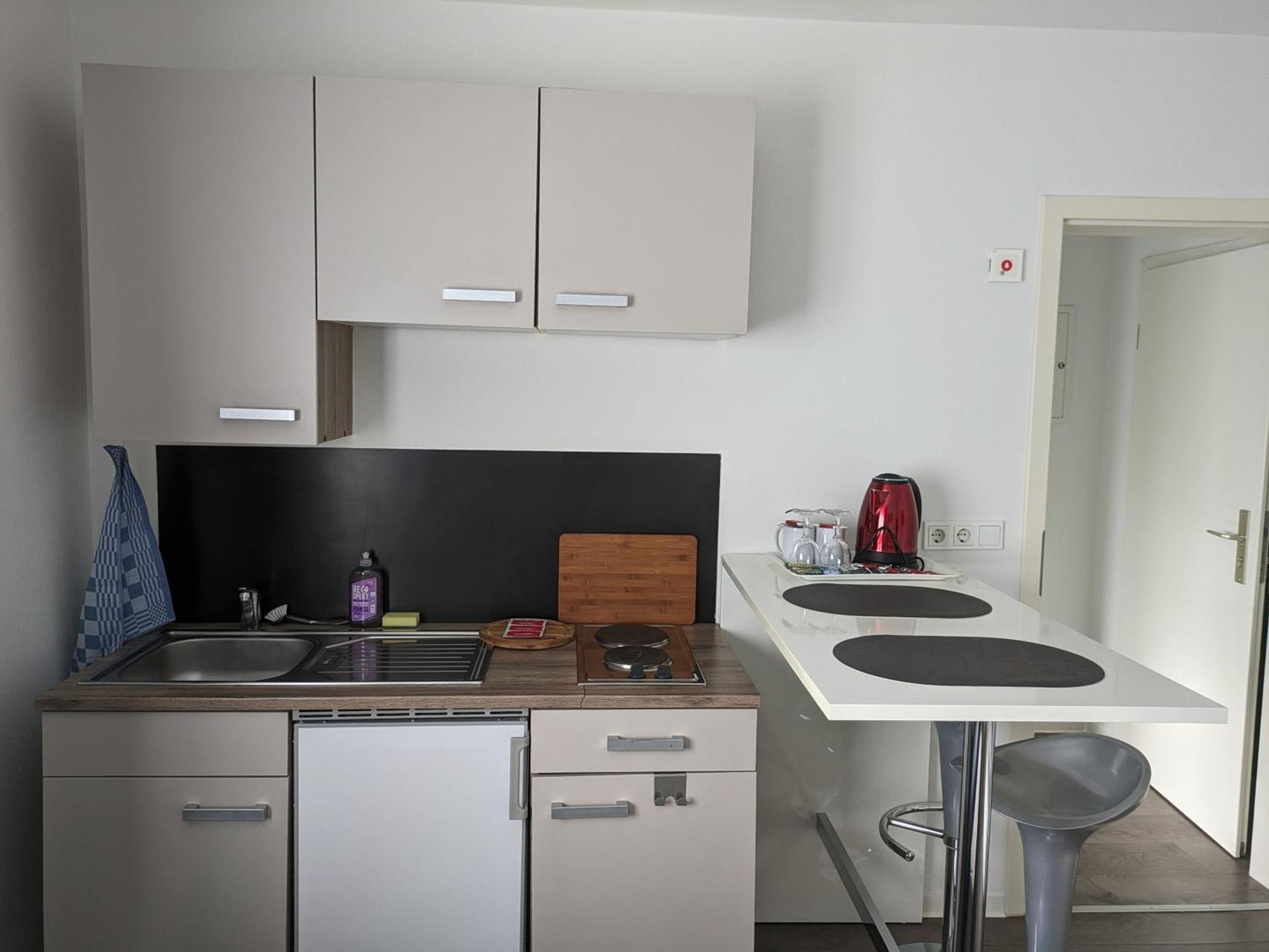 Hotel Ari Kaiserslautern Bagian luar foto