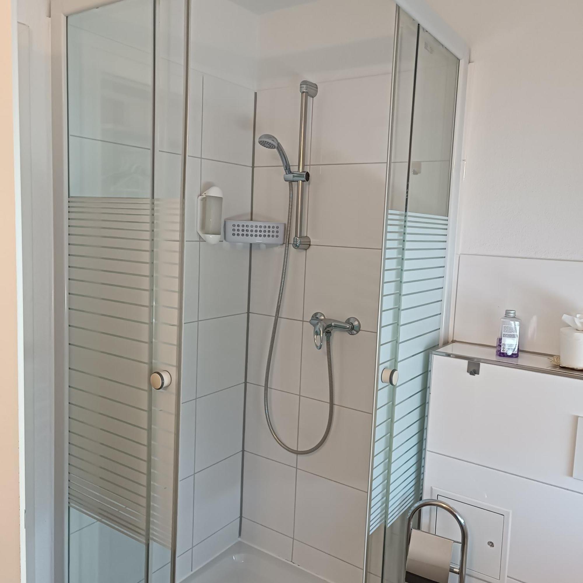 Hotel Ari Kaiserslautern Bagian luar foto